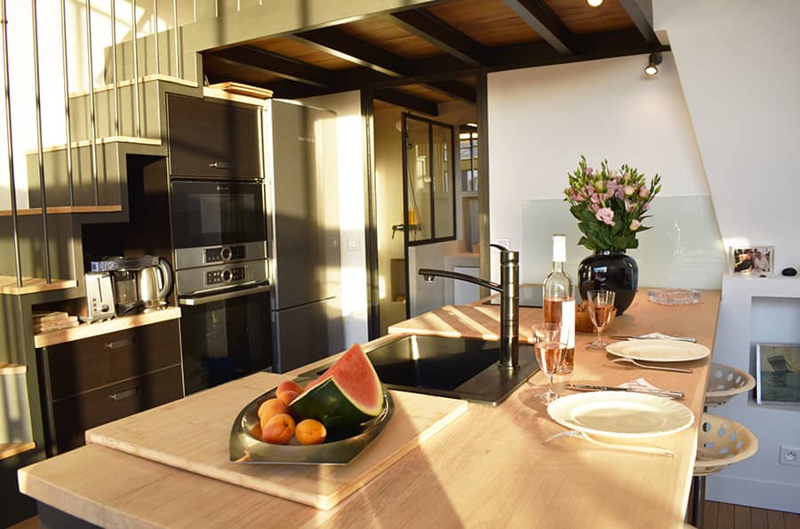 Artist - Loft | kitchen counter & living room view 