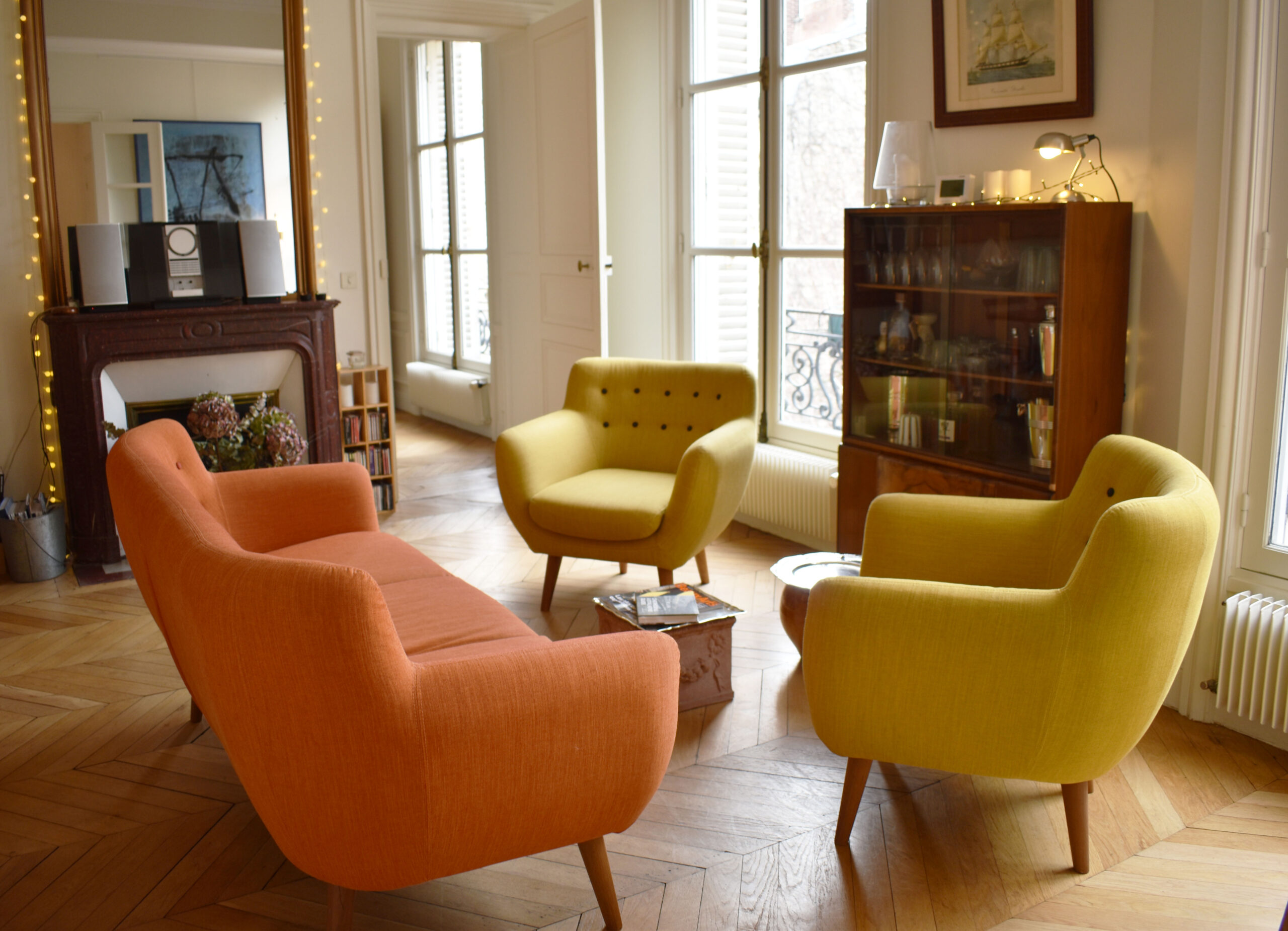 living area 2