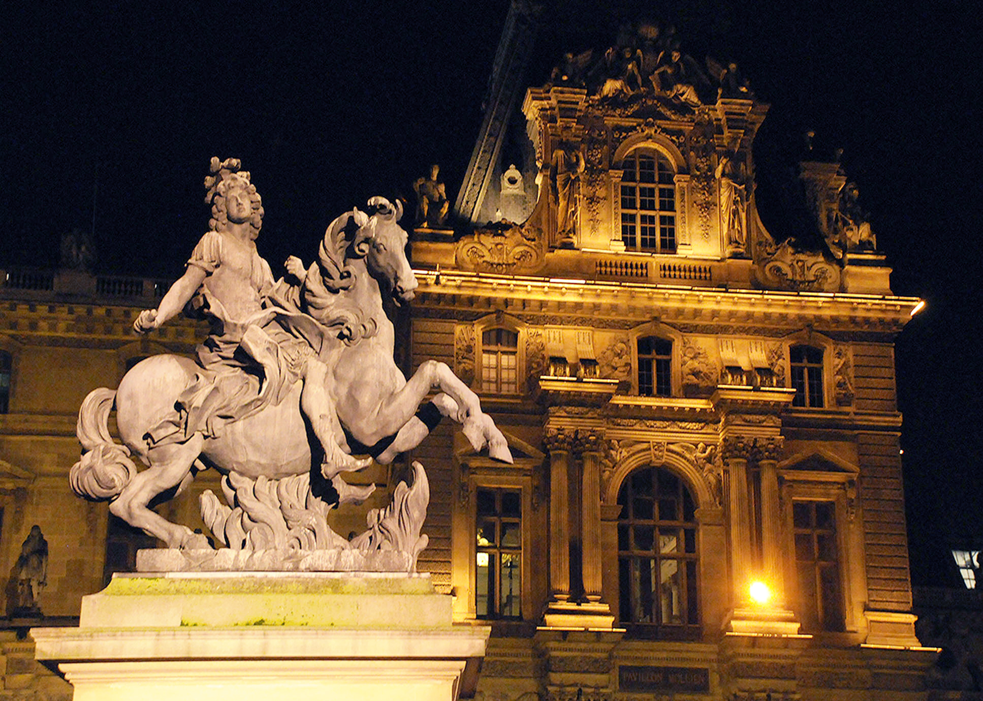 PDC Louis XIV at Le Louvre